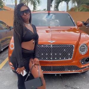 Meet your Posher, Kokutique